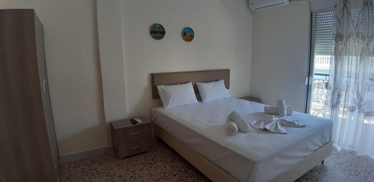 Zoi Apartments ปาลาเรีย ดิโอนิซีอู ภายนอก รูปภาพ